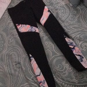 Reversible Vspink Leggings